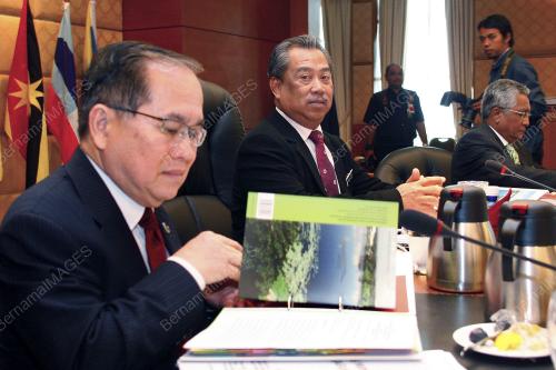 MUHYIDDIN YASSIN