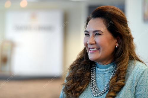 SENATOR RAS ADIBA RADZI