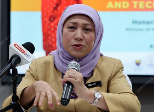 DATUK SERI NANCY SHUKRI