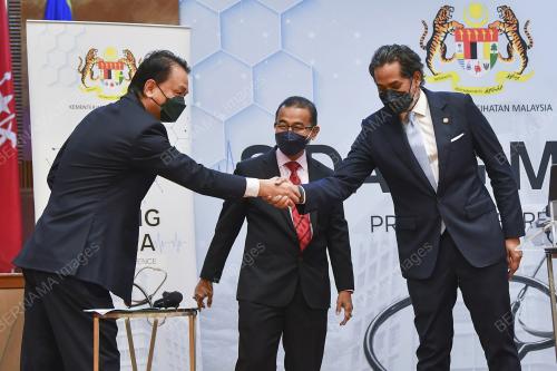 KHAIRY JAMALUDDIN