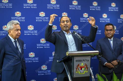 DATUK SERI DR ZAMBRY ABDUL KADIR