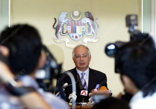 DATUK SERI MOHD NAJIB TUN ABDUL RAZAK