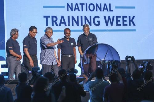 DATUK SERI DR AHMAD ZAHID HAMIDI