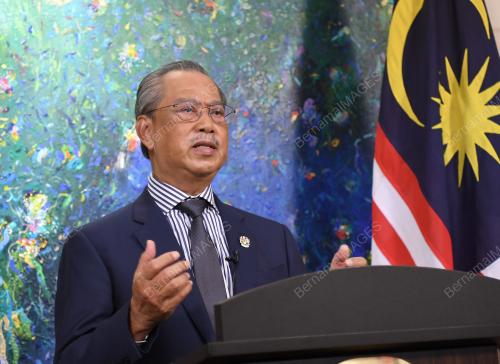 TAN SRI MUHYIDDIN YASSIN