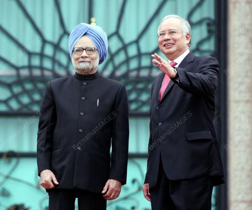 MOHD NAJIB TUN ABDUL RAZAK