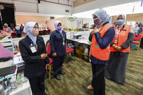 DATUK SERI RINA MOHD HARUN