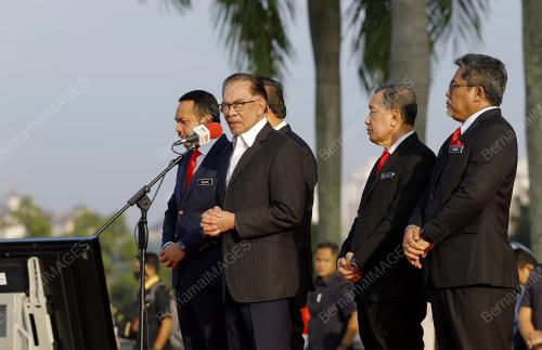 DATUK SERI ANWAR IBRAHIM