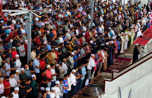 SOLAT JUMAAT DAN SOLAT HAJAT