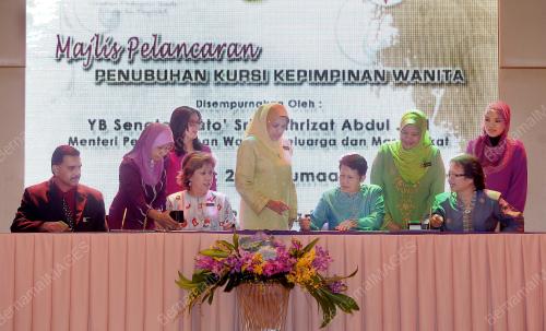 PTJ06_30032012_KURSI