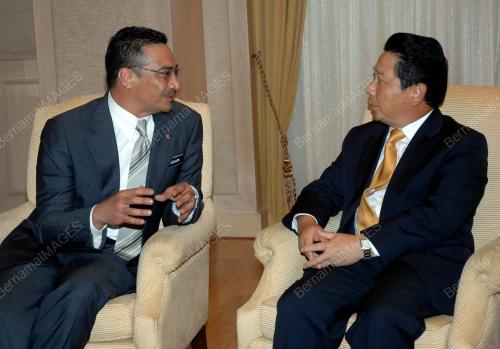 HISHAMMUDDIN TUN HUSSIEN