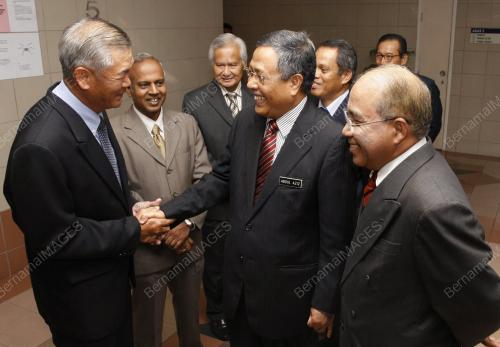 ABDUL AZIZ MOHD YUSOF