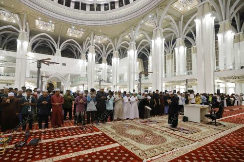 MAJLIS QIAMULLAIL