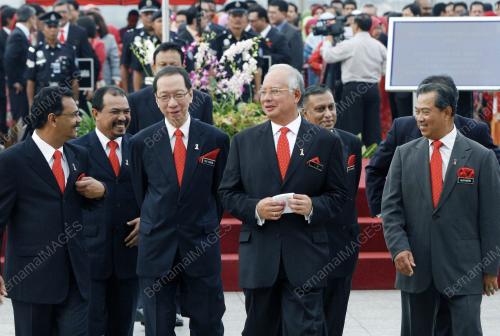 MOHD NAJIB TUN ABDUL RAZAK