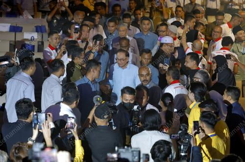 DATUK SERI ANWAR IBRAHIM