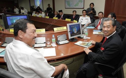 MUHYIDDIN YASSIN