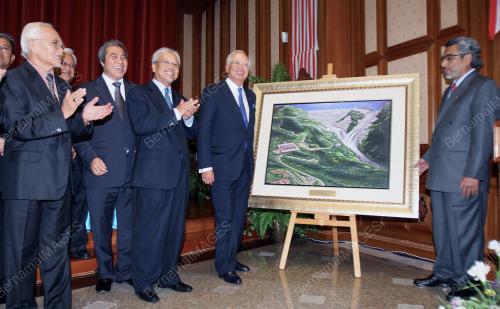 DATUK SERI MOHD NAJIB TUN ABDUL RAZAK