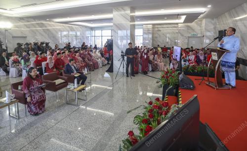 DATUK SERI ANWAR IBRAHIM