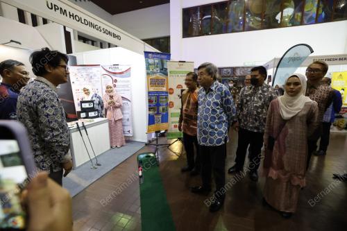 SULTAN SHARAFUDDIN IDRIS SHAH