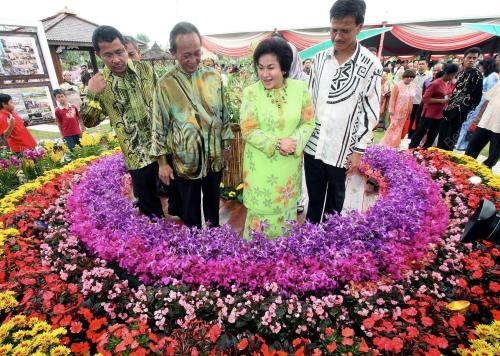 ROSMAH MANSOR