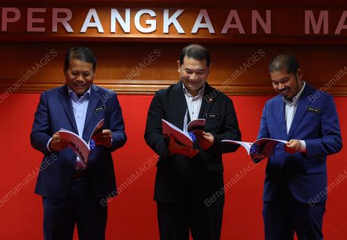 RAFIZI RAMLI