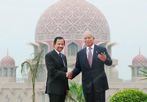 PTJ07_04092012_PM_BRUNEI