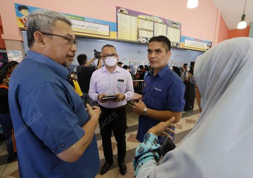 DATUK DR RADZI JIDIN
