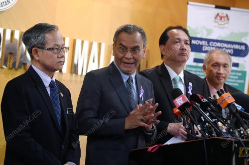 DATUK SERI DR DZULKEFLY AHMAD