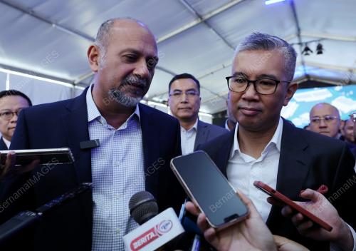 DATUK SERI TENGKU ZAFRUL TENGKU ABDUL AZIZ
