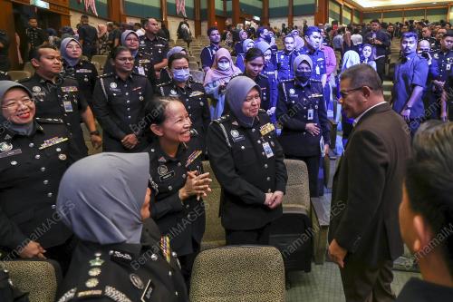 DATUK SERI SAIFUDDIN NASUTION ISMAIL