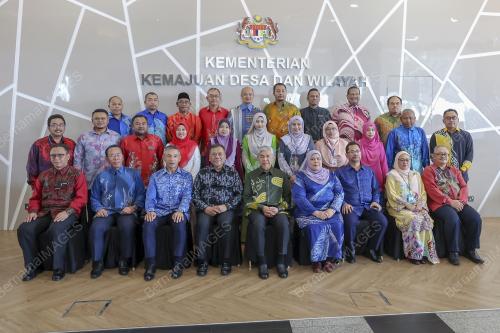DATUK SERI DR AHMAD ZAHID HAMIDI