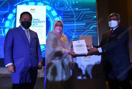 DATUK ZURAIDA KAMARUDDIN
