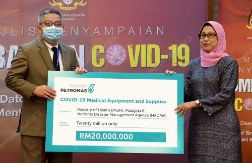 DATUK SERI DR ADHAM BABA