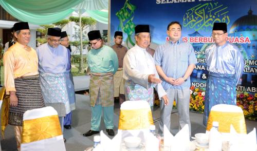 TAN SRI MUHYIDDIN YASSIN