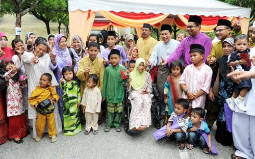 DATUK AHMAD MASLAN