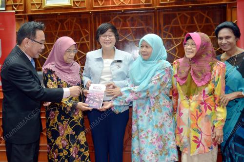 PTJ07_09112016_WANITA