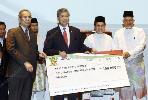 PTJ07_10072013_WAKAF