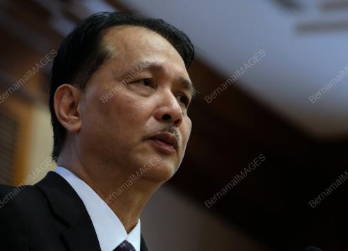 DATUK DR NOOR HISHAM ABDULLAH