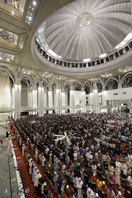 SOLAT TARAWIH