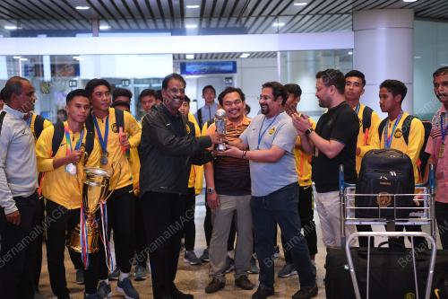 PTJ07_11082019_AFF_BN201908097646
