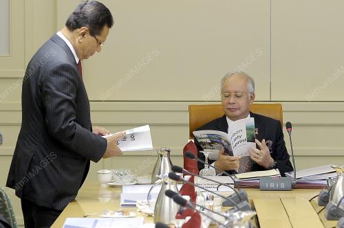 PTJ07_11122012_PM-IRDA