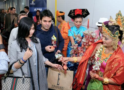 PTJ07_12012012_EMIRATES