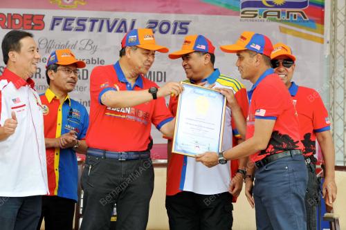 PTJ07_12092015_ASEAN