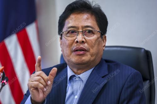 TAN SRI AZAM BAKI