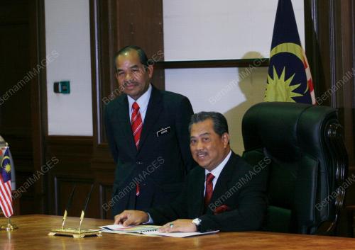MUHYIDDIN YASSIN