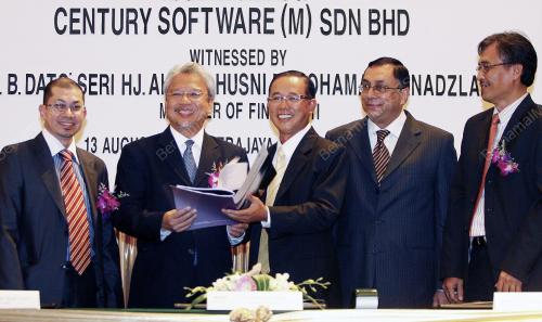 AHMAD HUSNI HANADZLAH