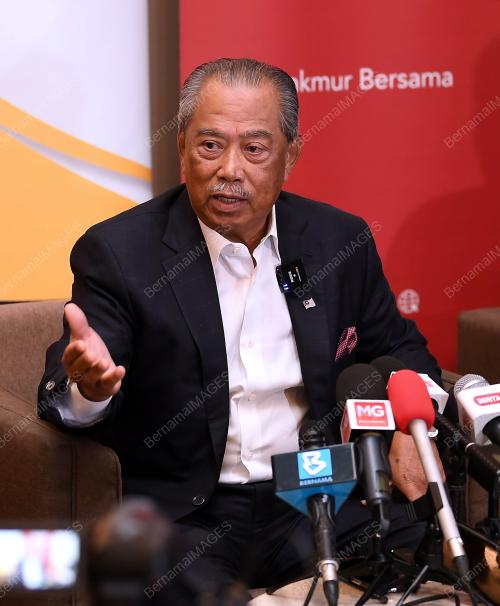 TAN SRI MUHYIDDIN YASSIN