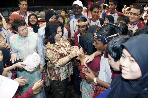 ROSMAH MANSOR