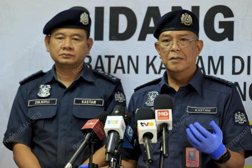 DR AHMAD TAUFIK SULAIMAN