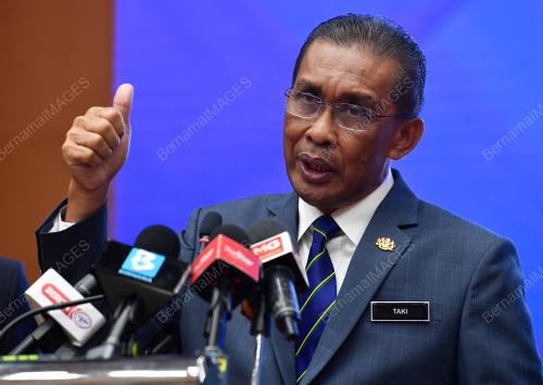 DATUK SERI TAKIYUDDIN HASSAN