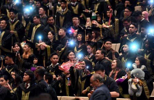 PTJ07_14072018_GRADUASI